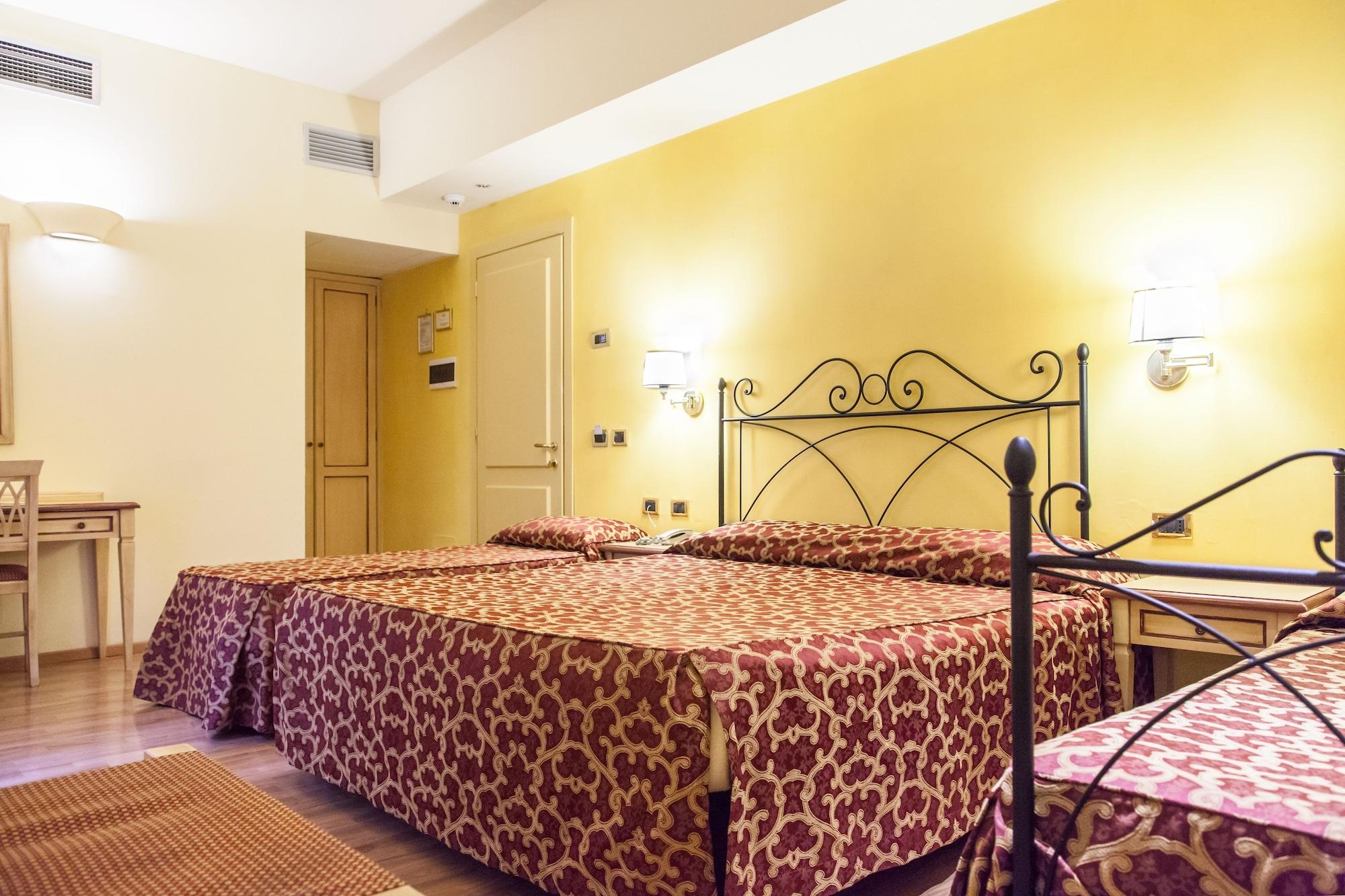 Hotel Benivieni Firenze Bagian luar foto