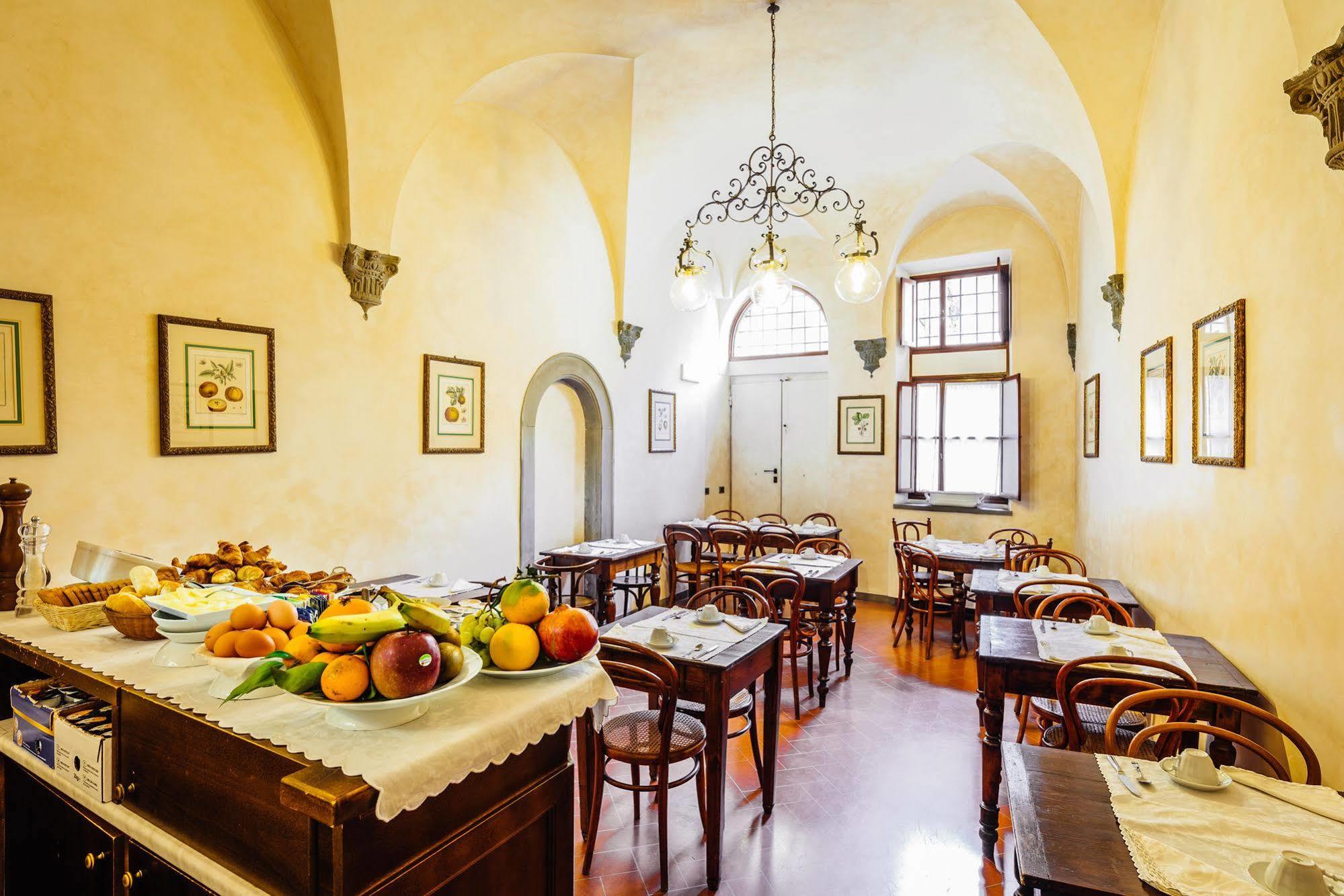Hotel Benivieni Firenze Bagian luar foto